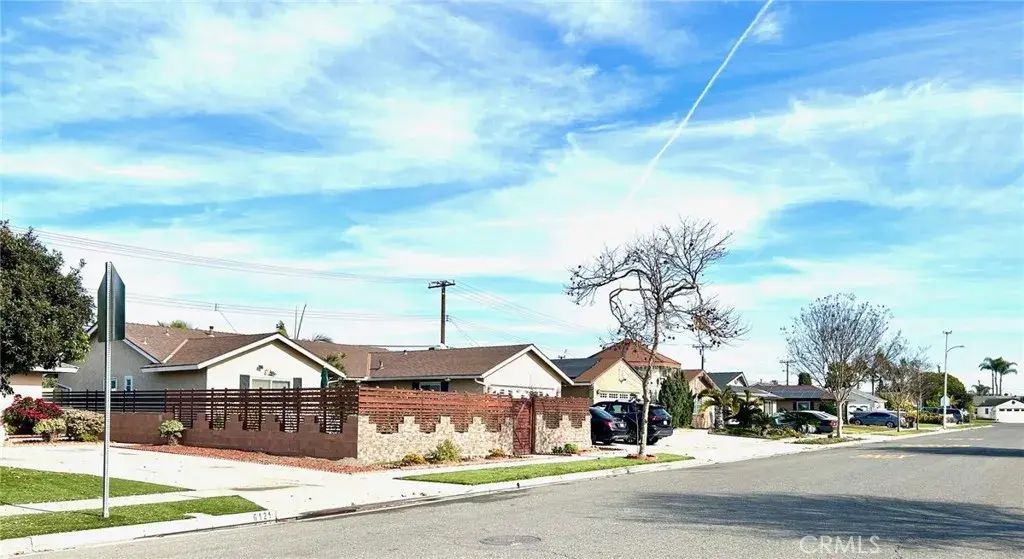 6131 Glenwood Drive, Huntington Beach