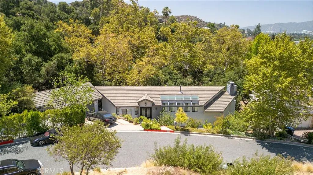 1864 Arvin Drive, Glendale