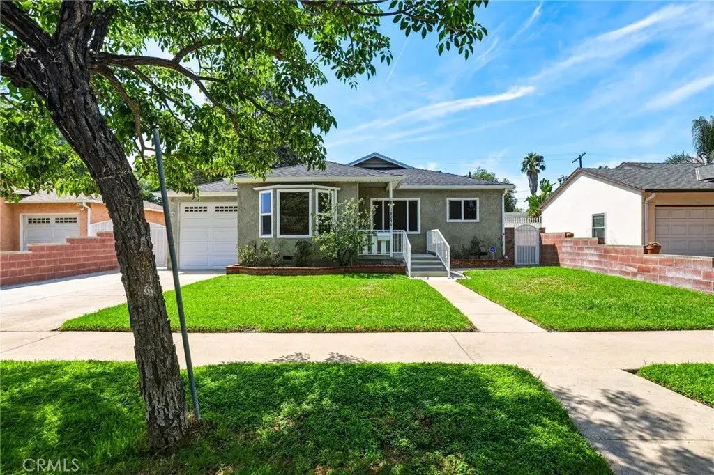 14248 Lanark Street, Panorama City