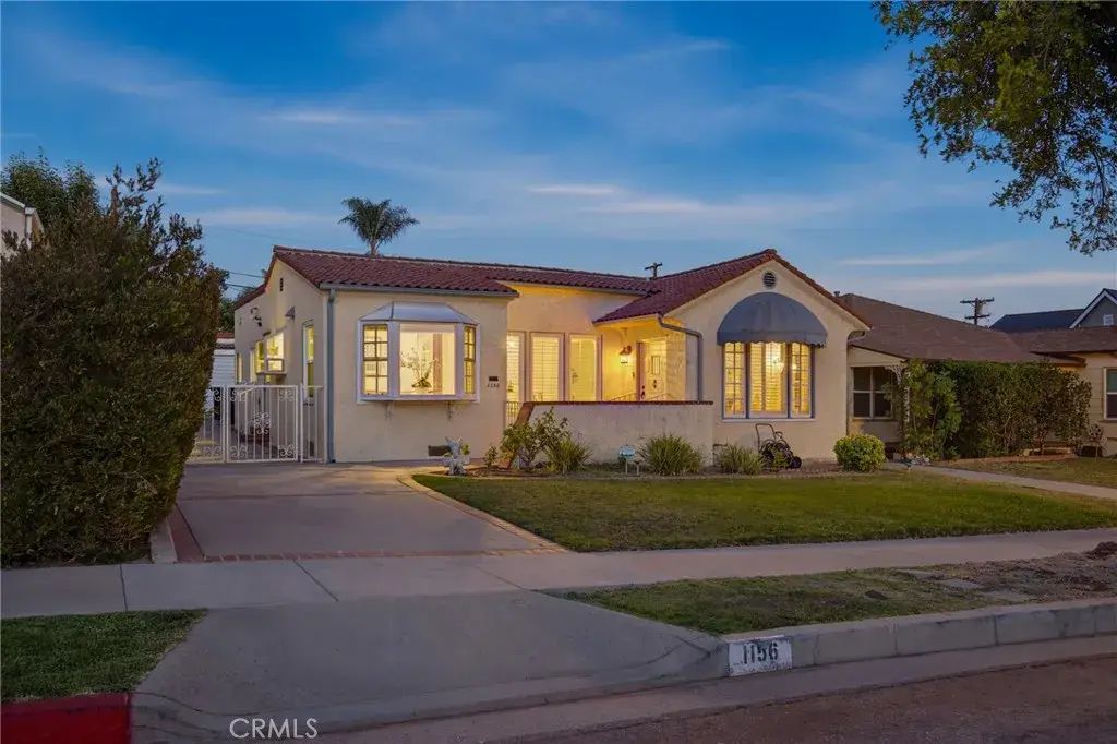 1156 N Isabel, Glendale