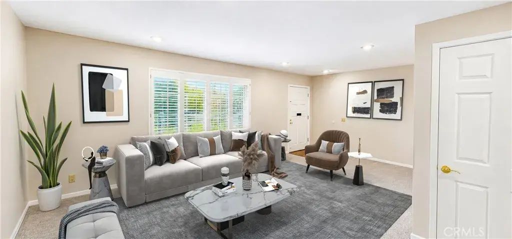 4042 Orange Avenue, Cypress