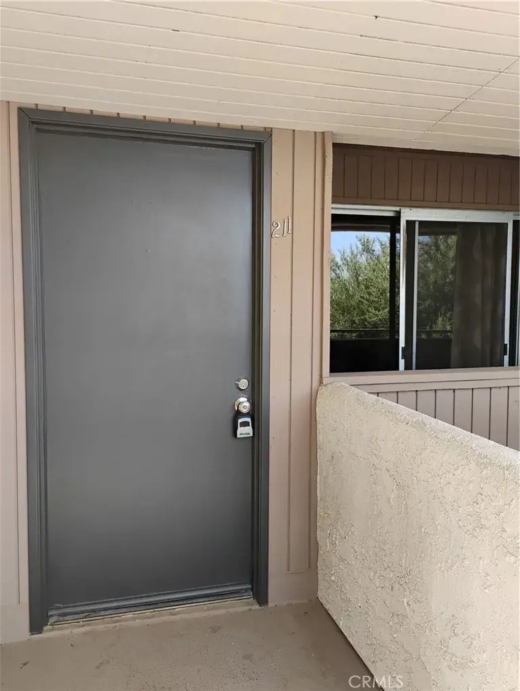 420 N Villa Court 211, Palm Springs