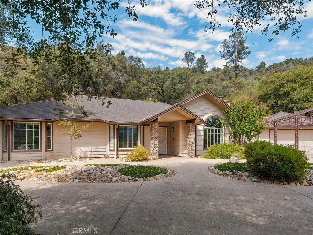 52171 Echo Valley View Court, Oakhurst