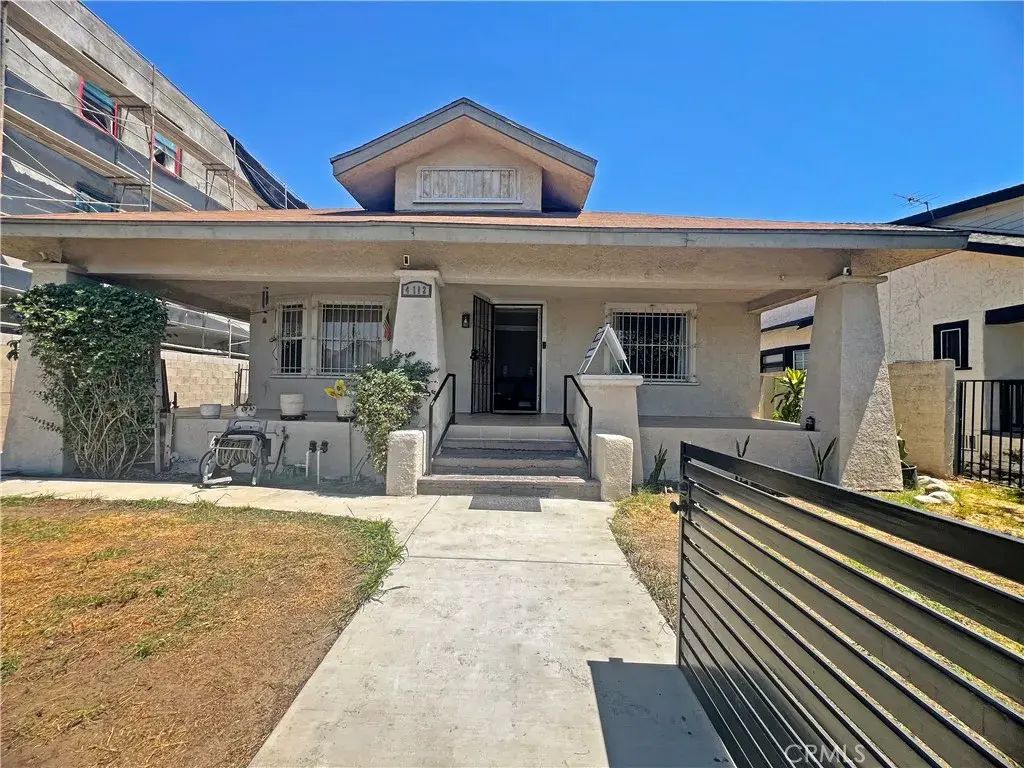 4112 S Budlong Avenue, Los Angeles