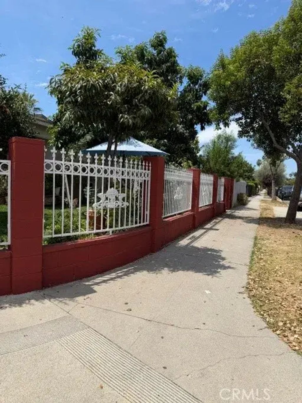 14800 Lanark, Panorama City