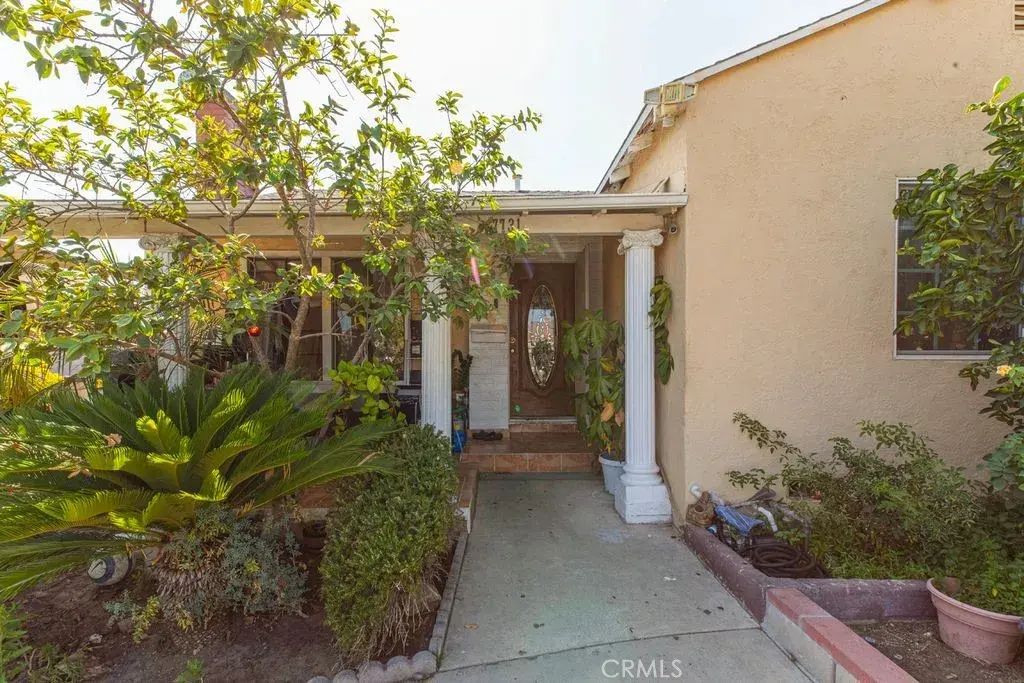 7731 Klump, Los Angeles