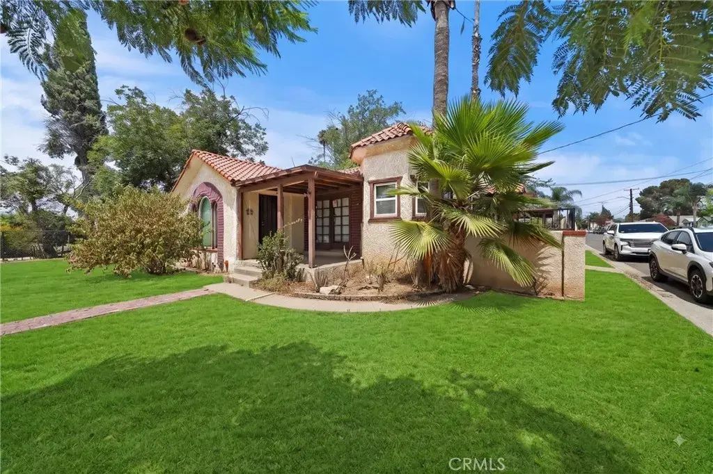 3405 Strong, Riverside