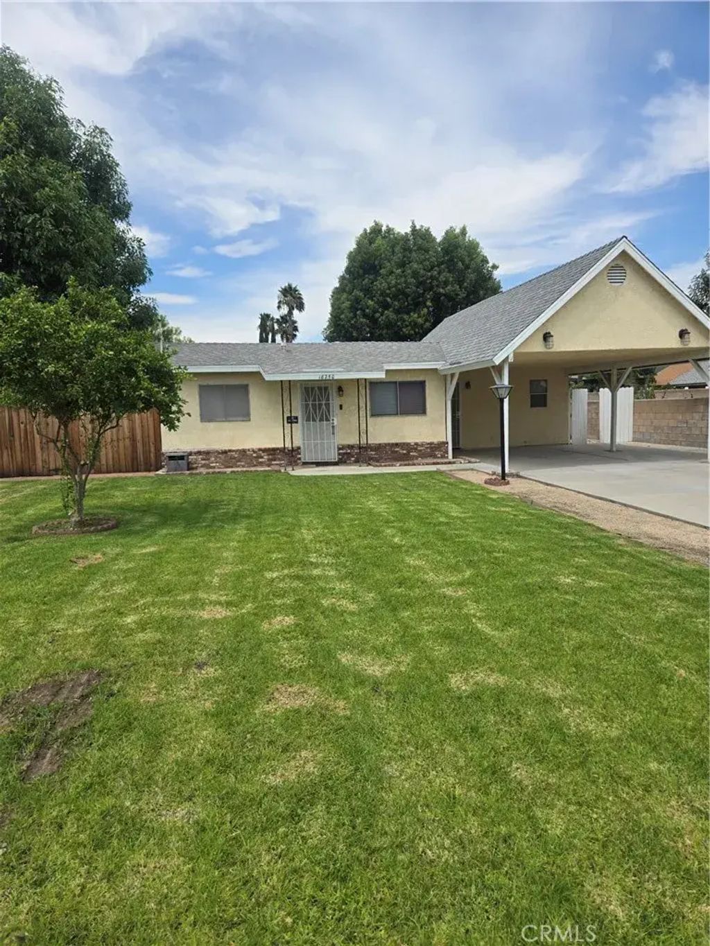 18250 Bonnie, Fontana