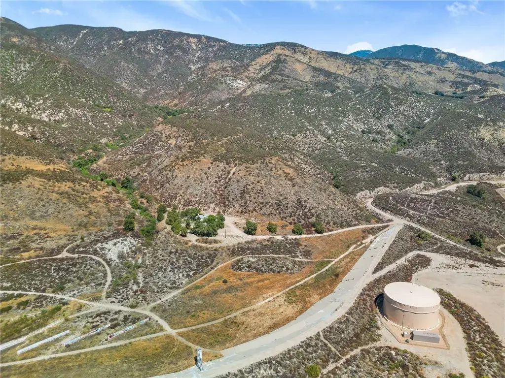 2 Hill West, San Bernardino