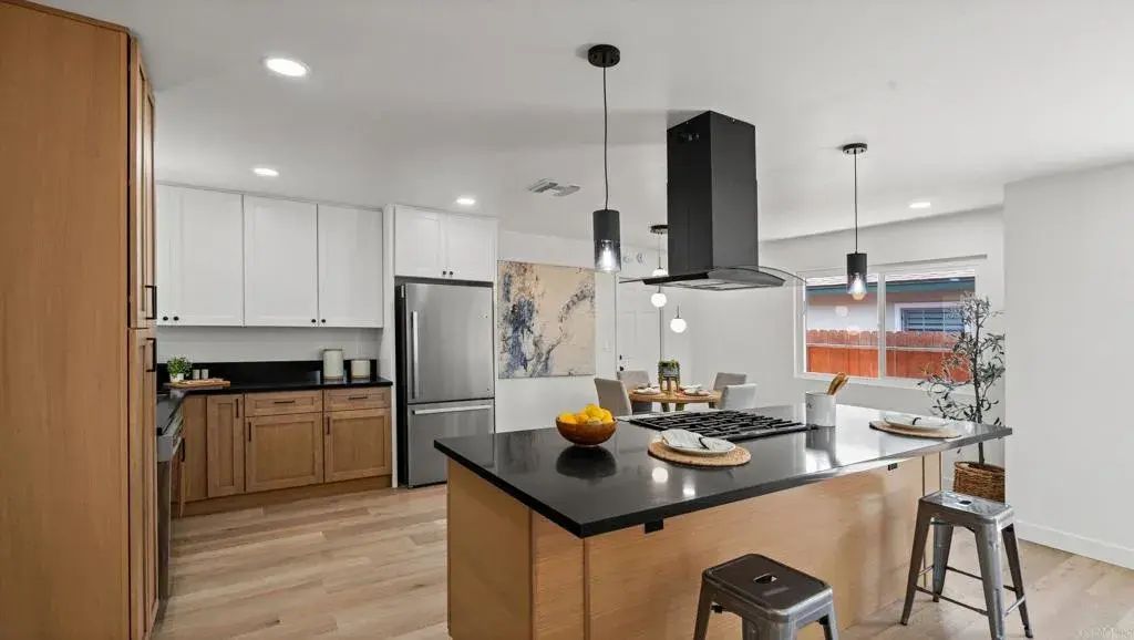 4016 Mira Costa Street, Oceanside