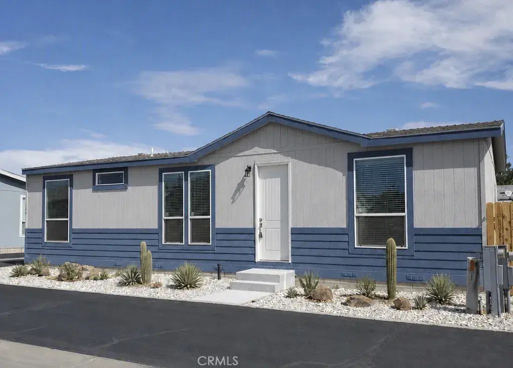 21621 Sandia 138, Apple Valley