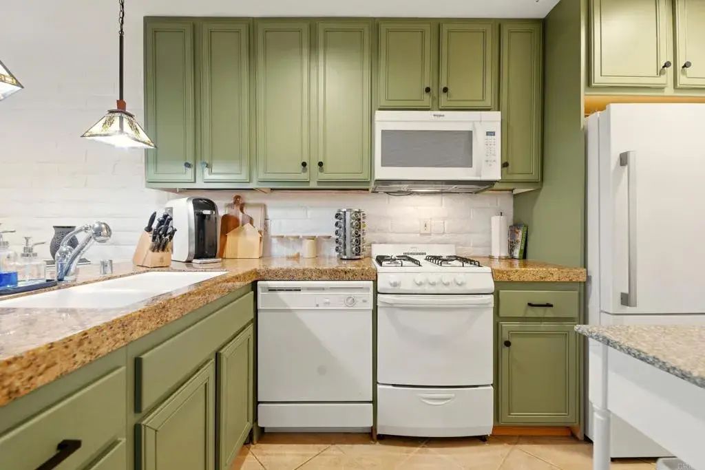 5931 Howell Drive 7, La Mesa