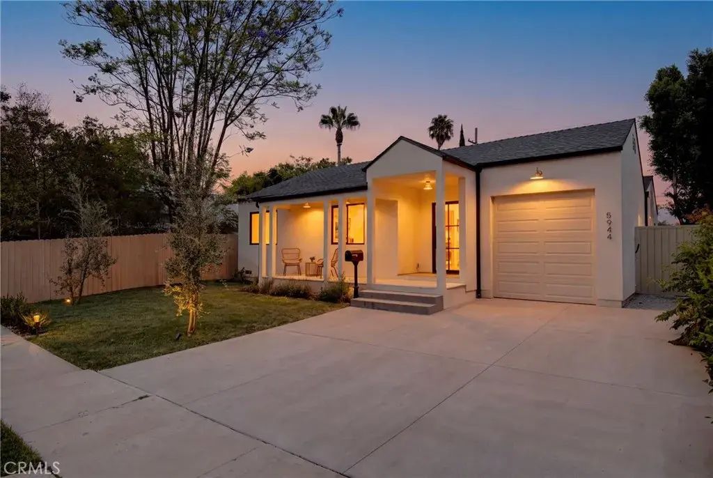 5944 Lasaine, Encino