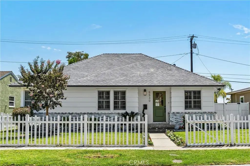 5530 E Pageantry, Long Beach