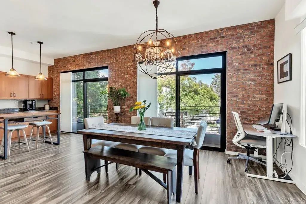 889 Date Street 144, 