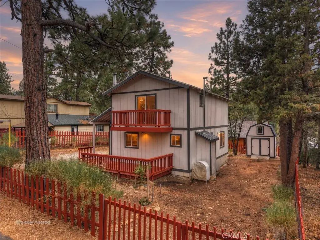 418 Sunset Lane, Sugarloaf