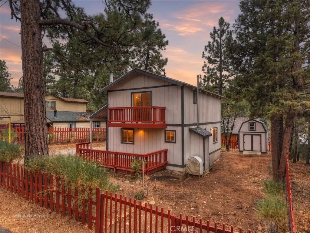 418 Sunset Lane, Sugarloaf
