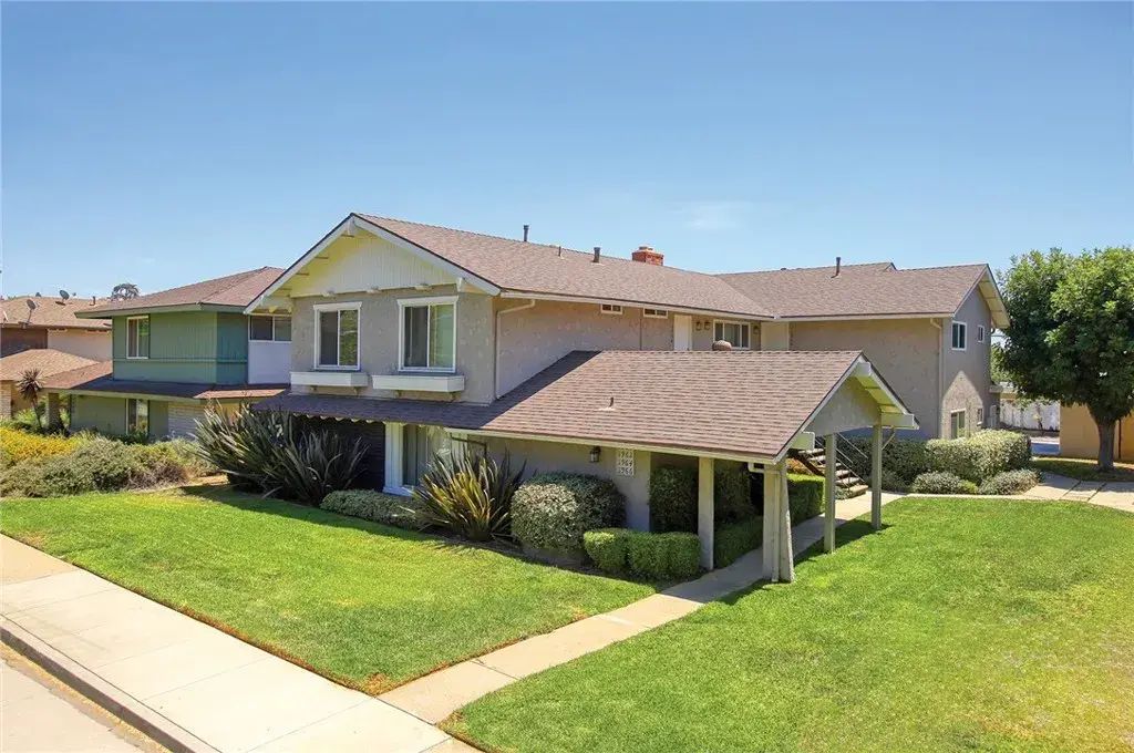 1960 Evergreen Street, La Verne