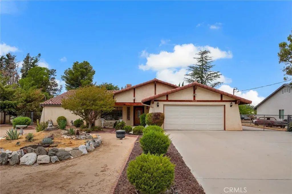 7040 Kenyon, Hesperia
