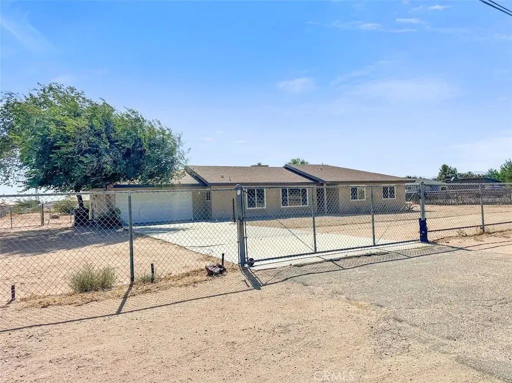 10655 9th, Hesperia