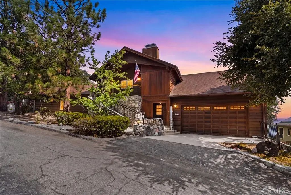 6381 Sugar Pines, Angelus Oaks