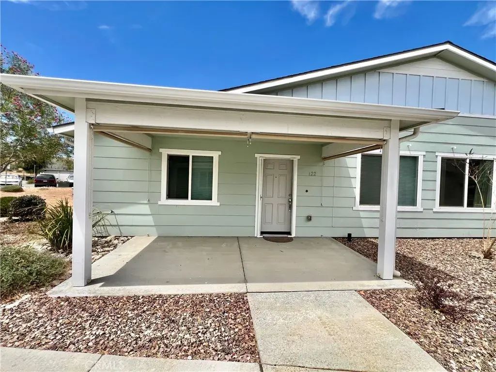 122 Veteran Place, Palmdale