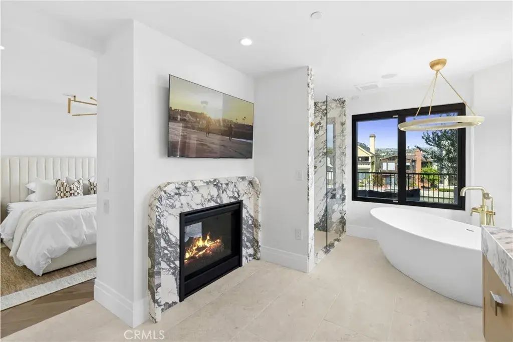 113 Grand Canal, Newport Beach