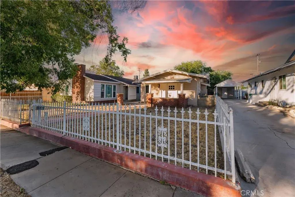 44636 Cedar Avenue, Lancaster