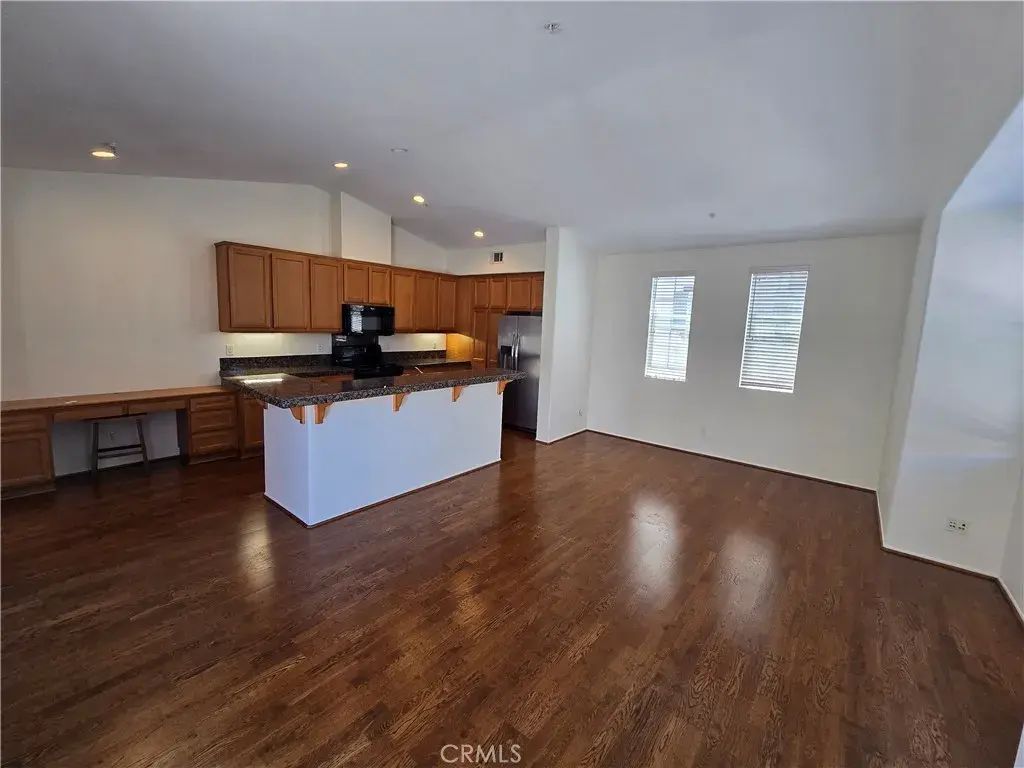 73 Trumpet Vine, Mission Viejo