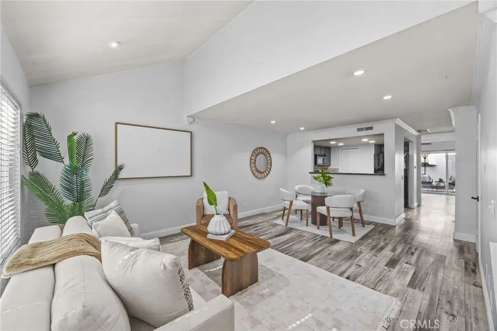 18741 Applewood, Huntington Beach