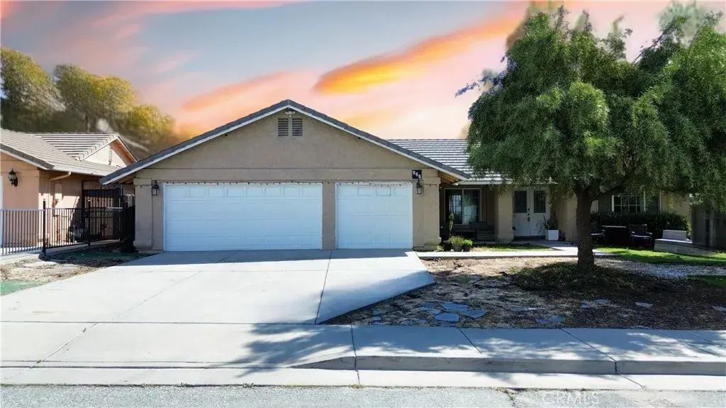 966 N Allen, Banning