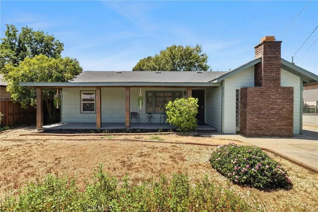 2303 Floral, Chico
