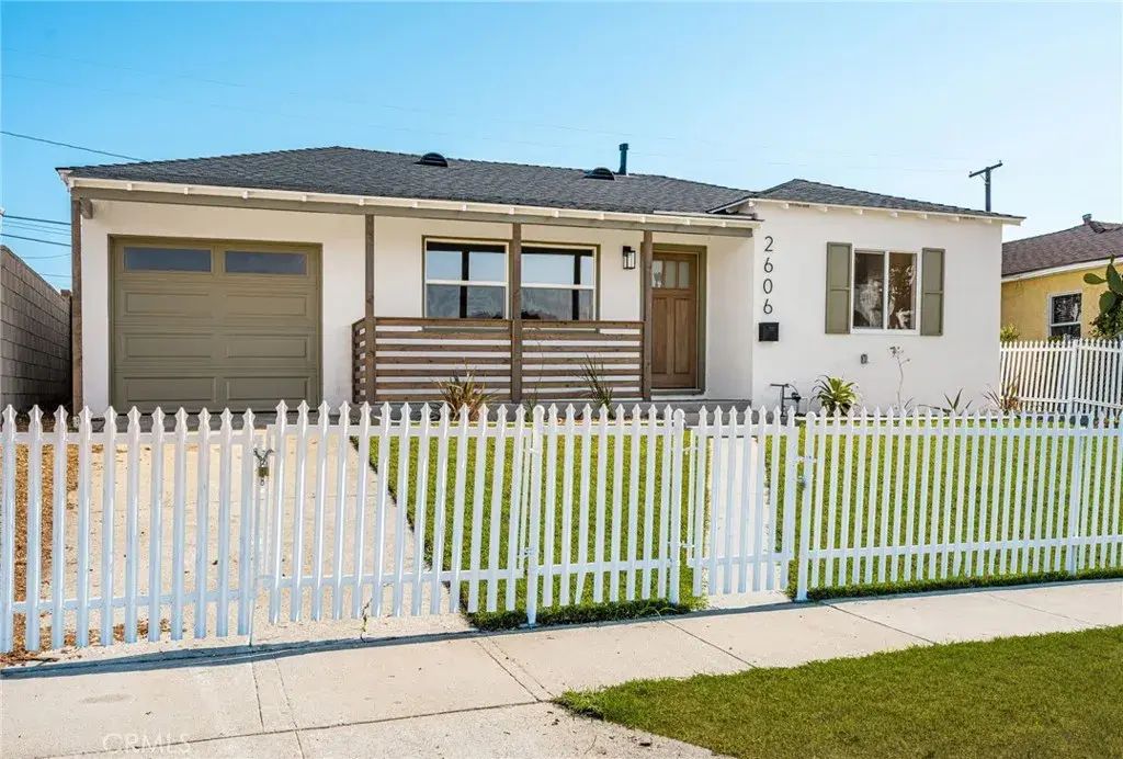 2606 W Caldwell, Compton