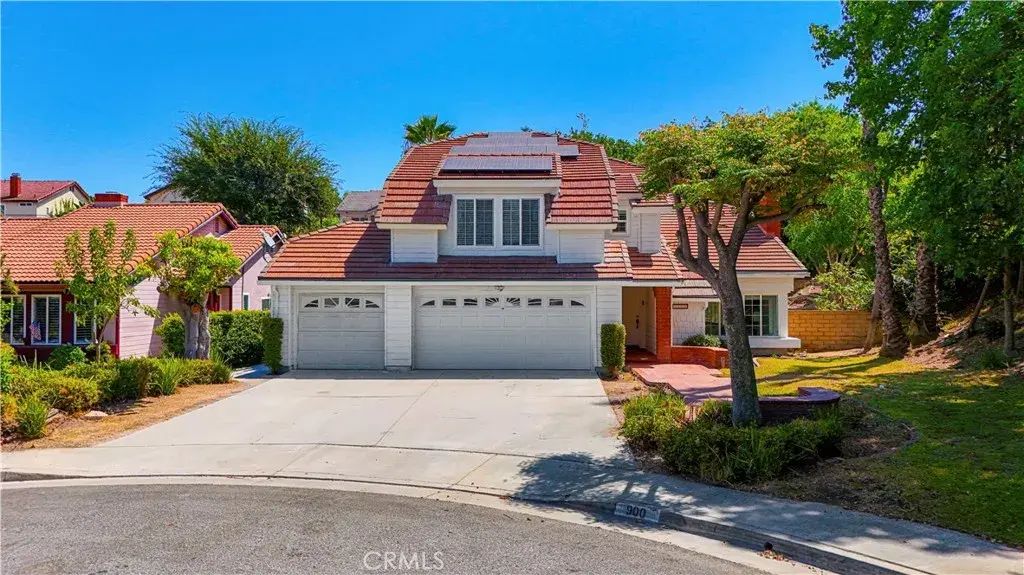 900 Fall Creek Court, Walnut