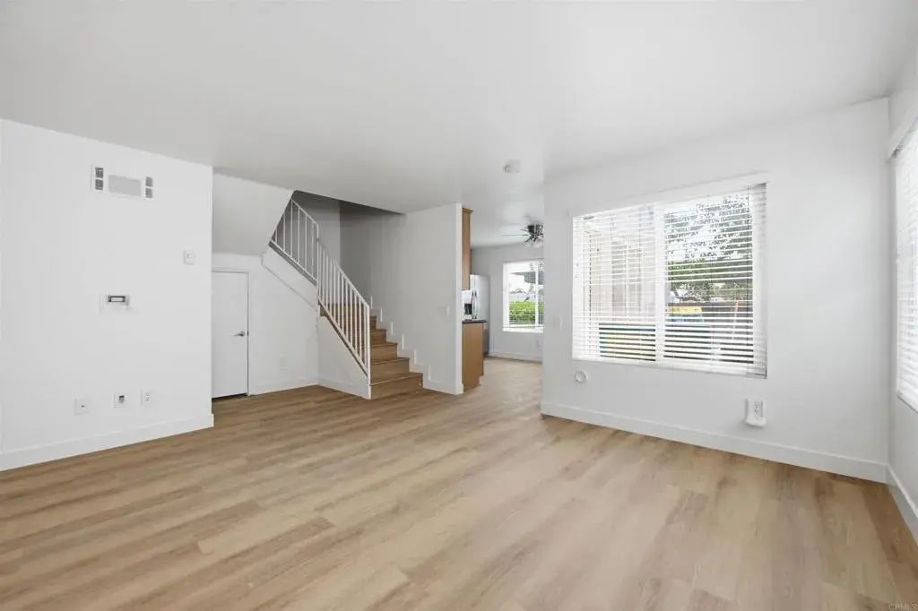 6333 College Grove Way 7107, 