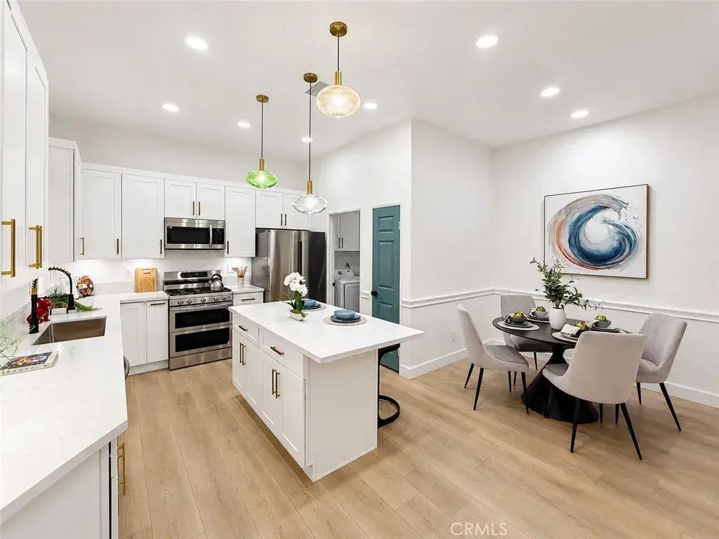 39832 De Vendome Court, Murrieta