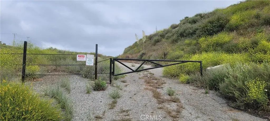 Sierra Hwy, Newhall