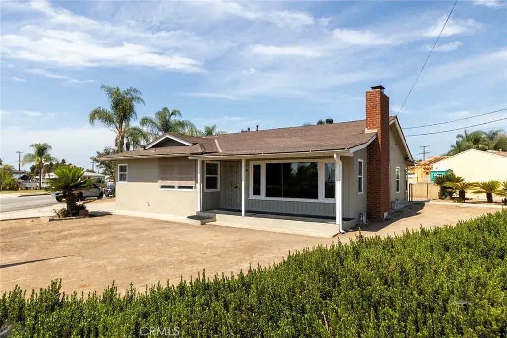 13570 Meyer Road, Whittier