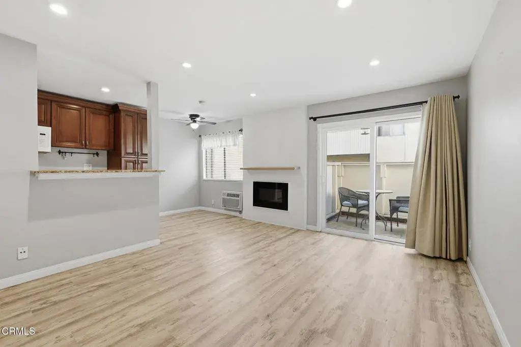 28947 E Thousand Oaks 121, Agoura Hills
