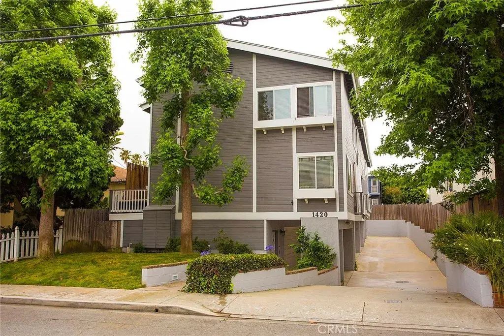 1420 12th Street 3, Manhattan Beach
