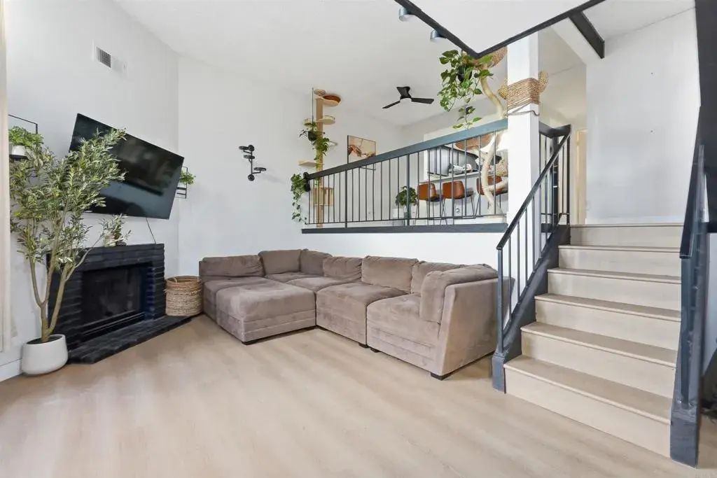 8773 Spring Canyon Drive, Spring Valley