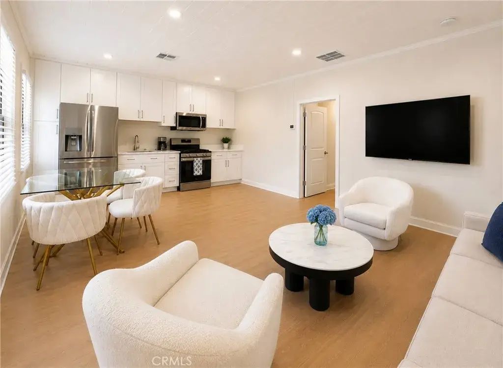 5922 Colfax, North Hollywood