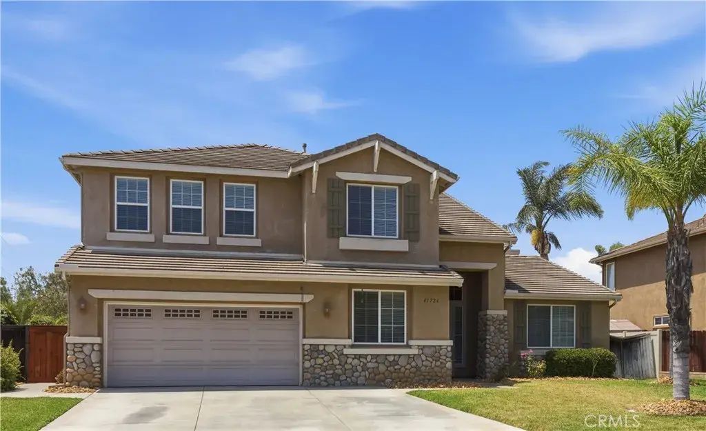41726 Grand View Drive, Murrieta