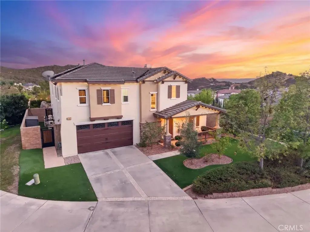27390 Bent Grass, Murrieta