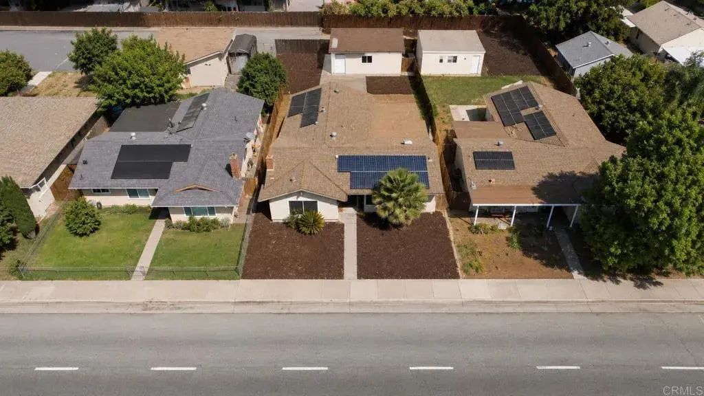 1682 E Washington Avenue, Escondido