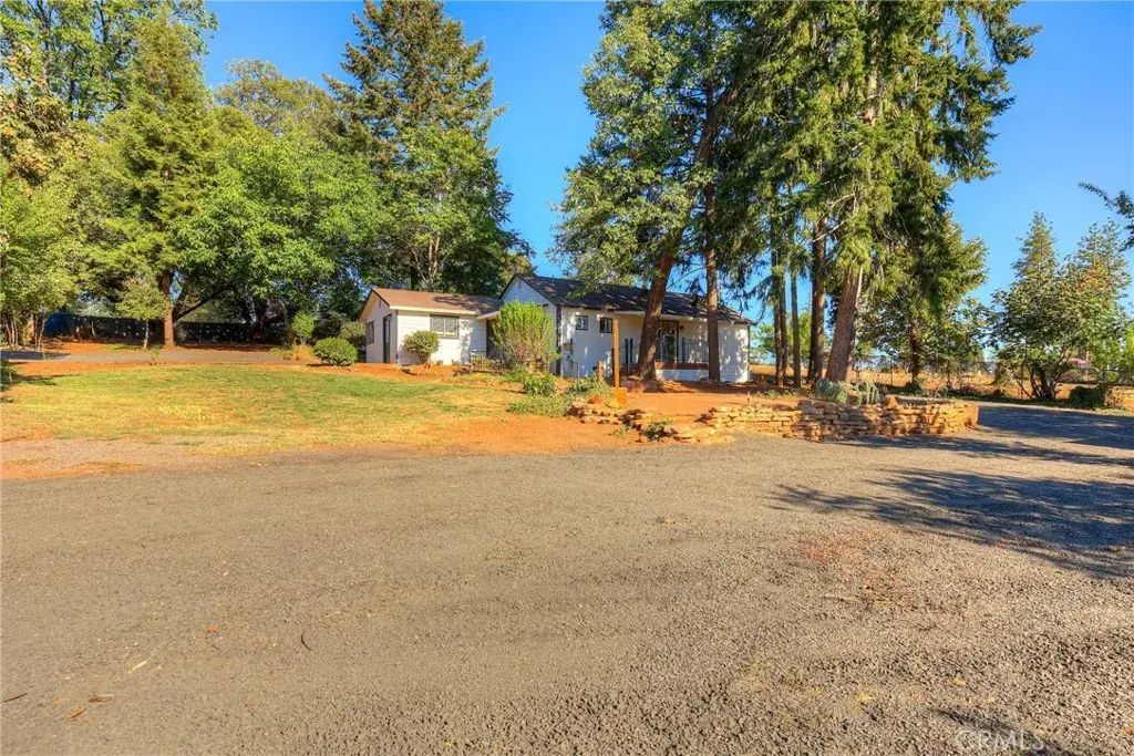7075 Pentz Road, Paradise