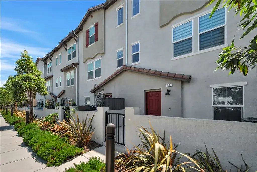 1285 Bonnet, Torrance