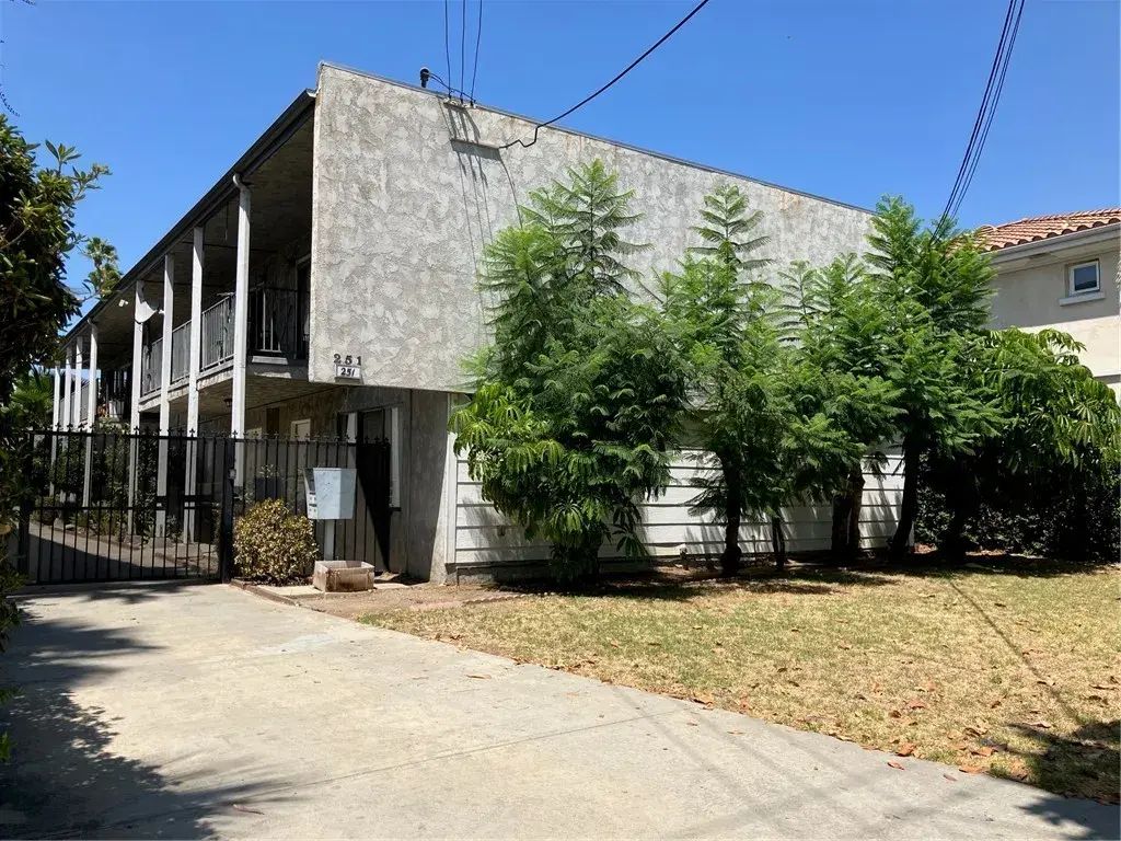 251 N Craig Avenue 1, Pasadena