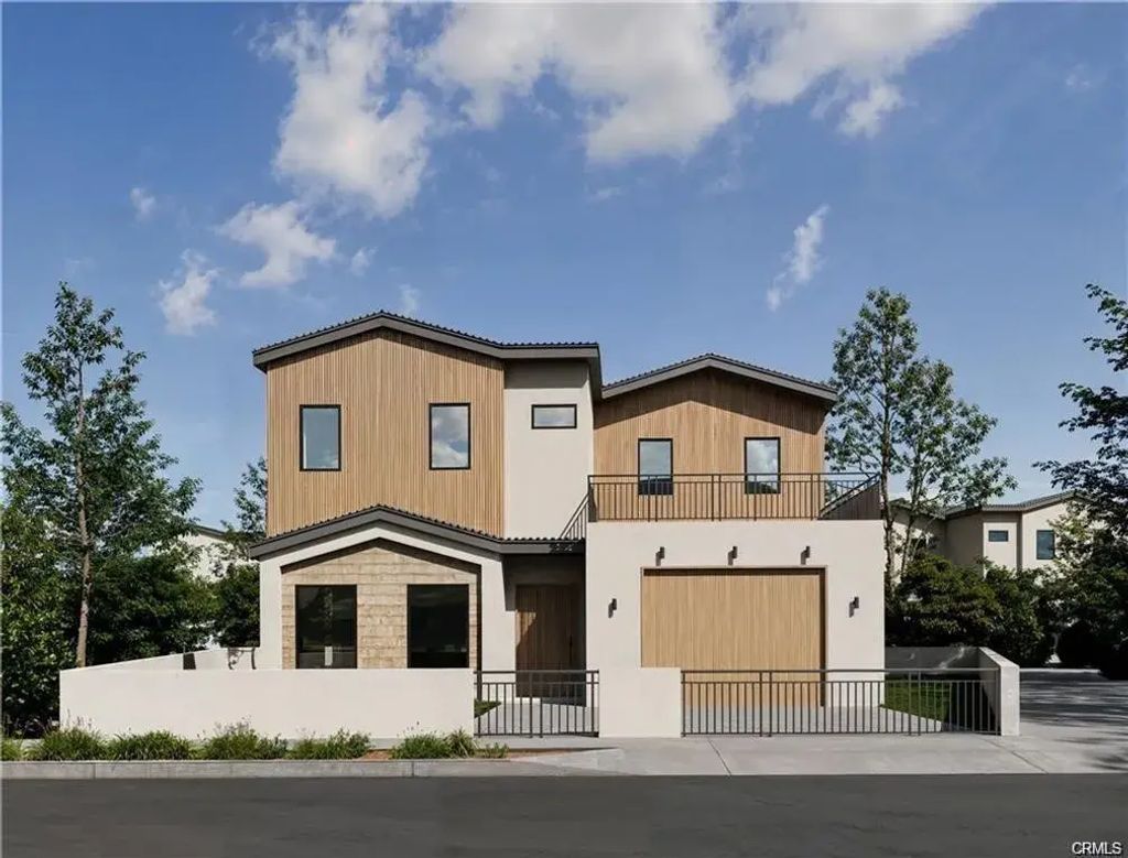 5725 Enfield Avenue, Encino