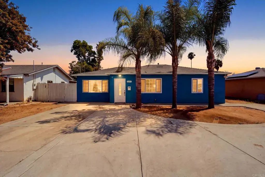 1257 E Lexington Avenue, El Cajon